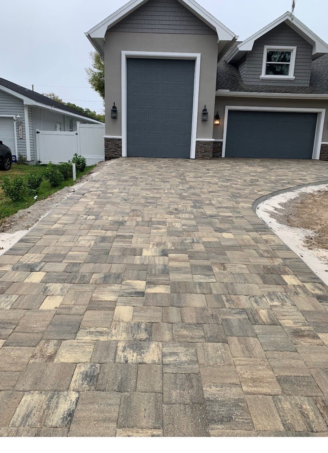 Full paver driveway in North Florida